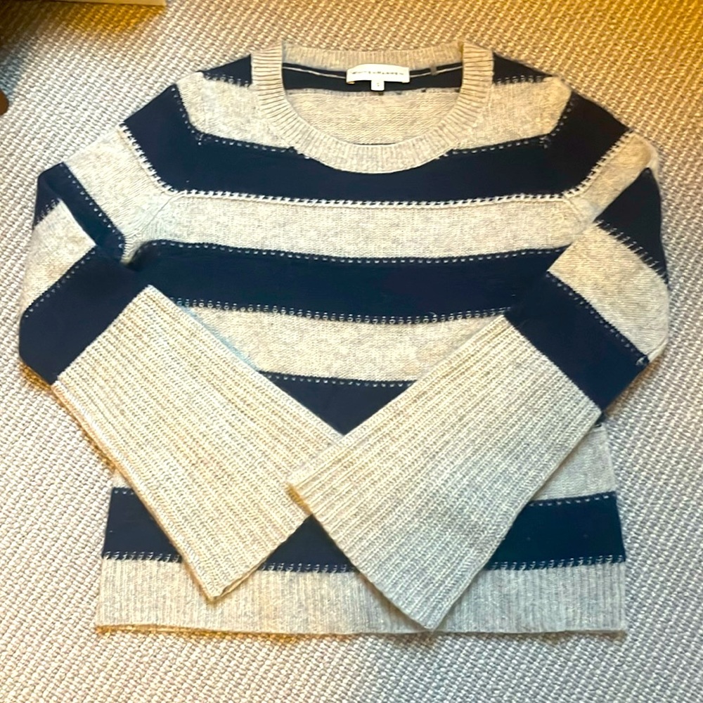 White + Warren blue and grey cashmere sweater- Size S